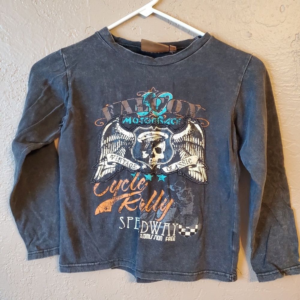 Boys size 8 shirt